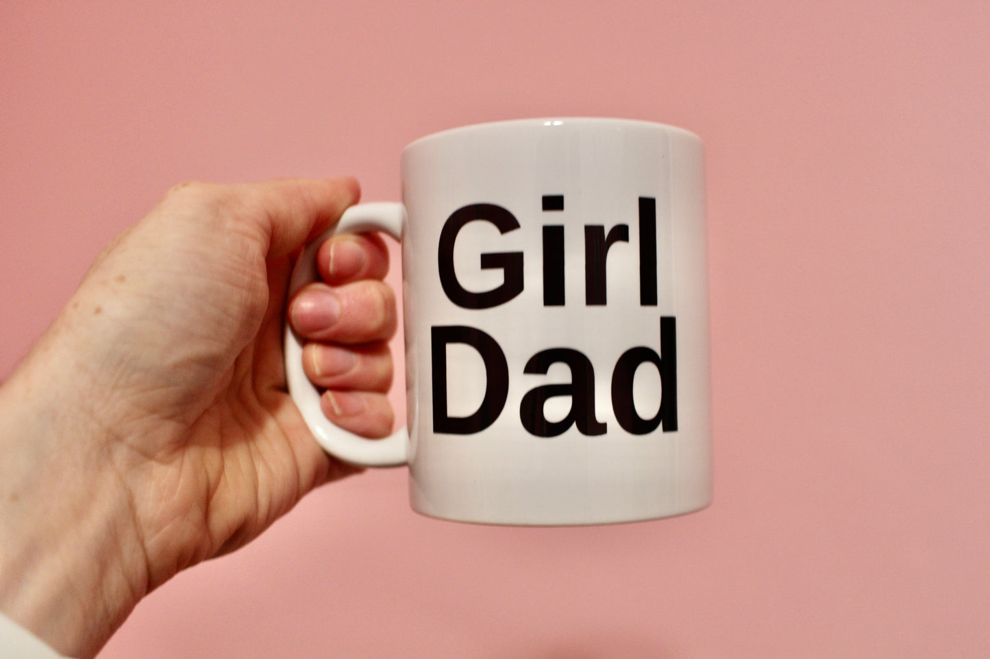 Girl Dad Mug in English and Hebrew