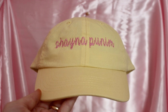 Shayna Punim hat