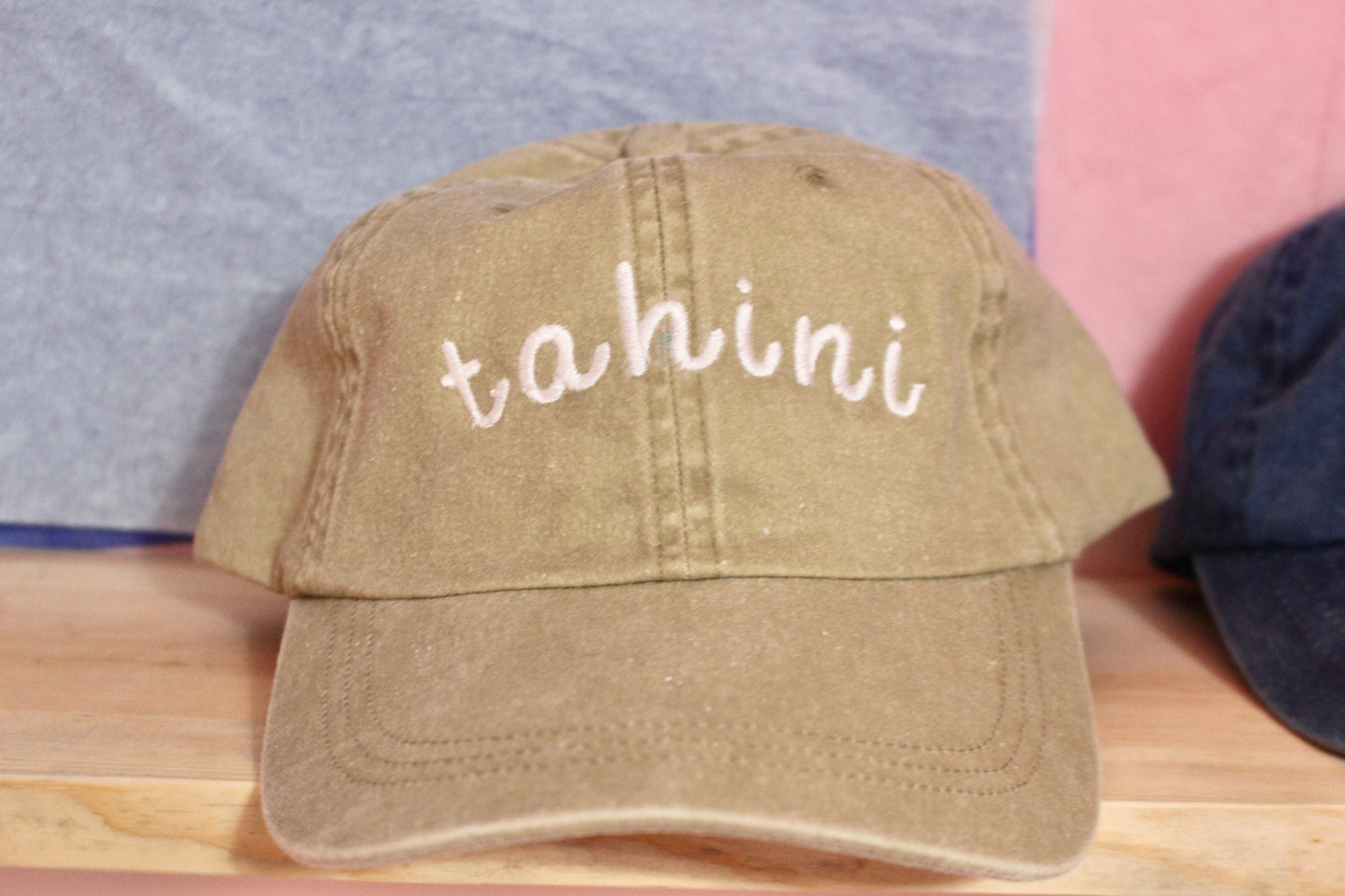 Tahini hat